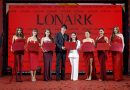ออร่าพุ่ง “กระทิง-ขุนณรงค์” ขึ้นแท่นพรีเซ็นเตอร์ “LONARK” นำทีมคนดังเผยเคล็ดลับผิวโกลว์ใสสไตล์ K-Beauty